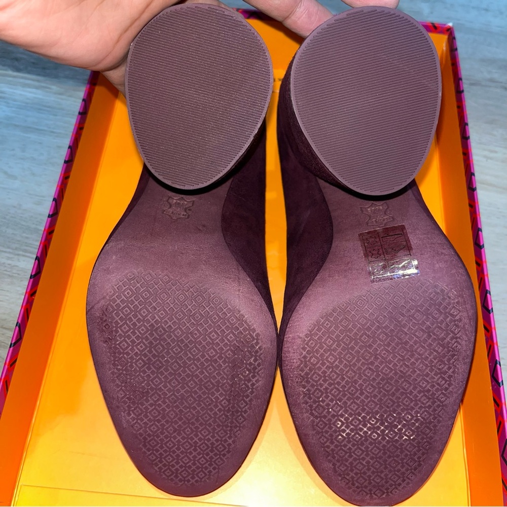 Tory Burch | Lucia Pumps - Picture 6 of 9